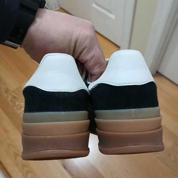 Adidas Gazelle Platform Streetwear/Lifestyle Athletic Shoes Size 6.5 Women - Picture 6 of 15